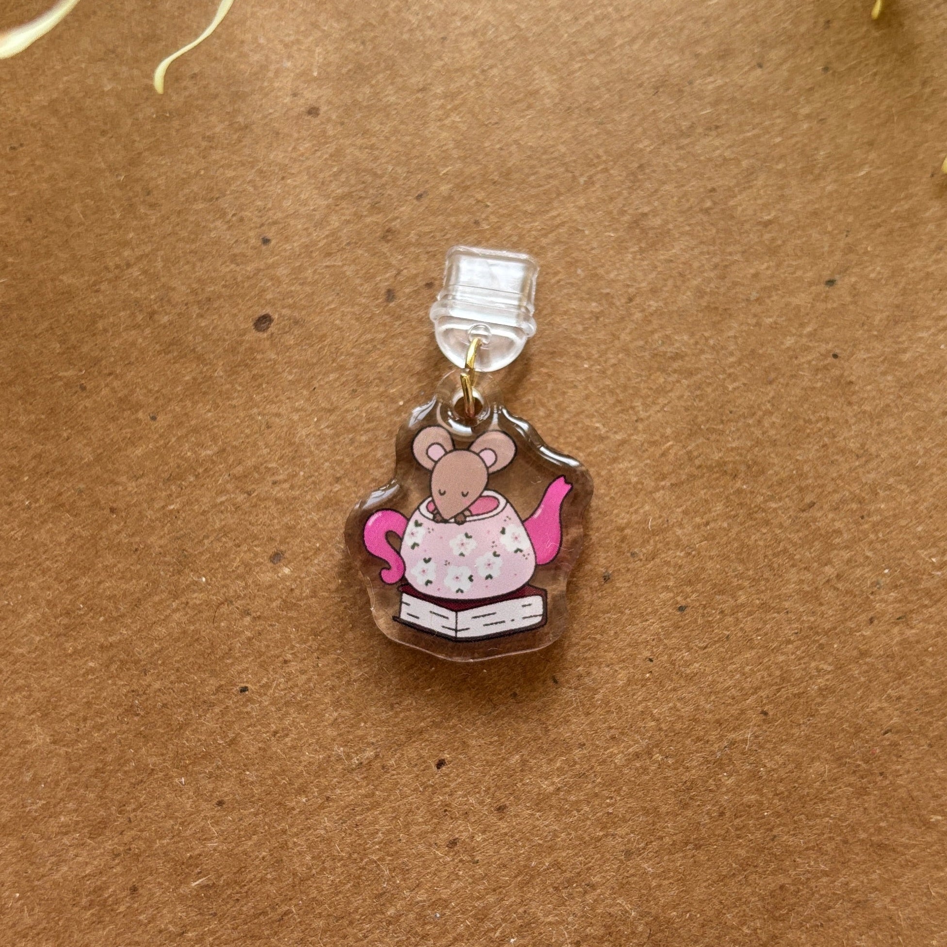 Tea Mouse USB-C Dust Charm