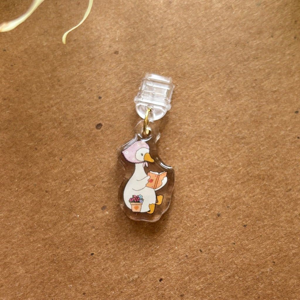 Cute Goose USB-C Dust Charm
