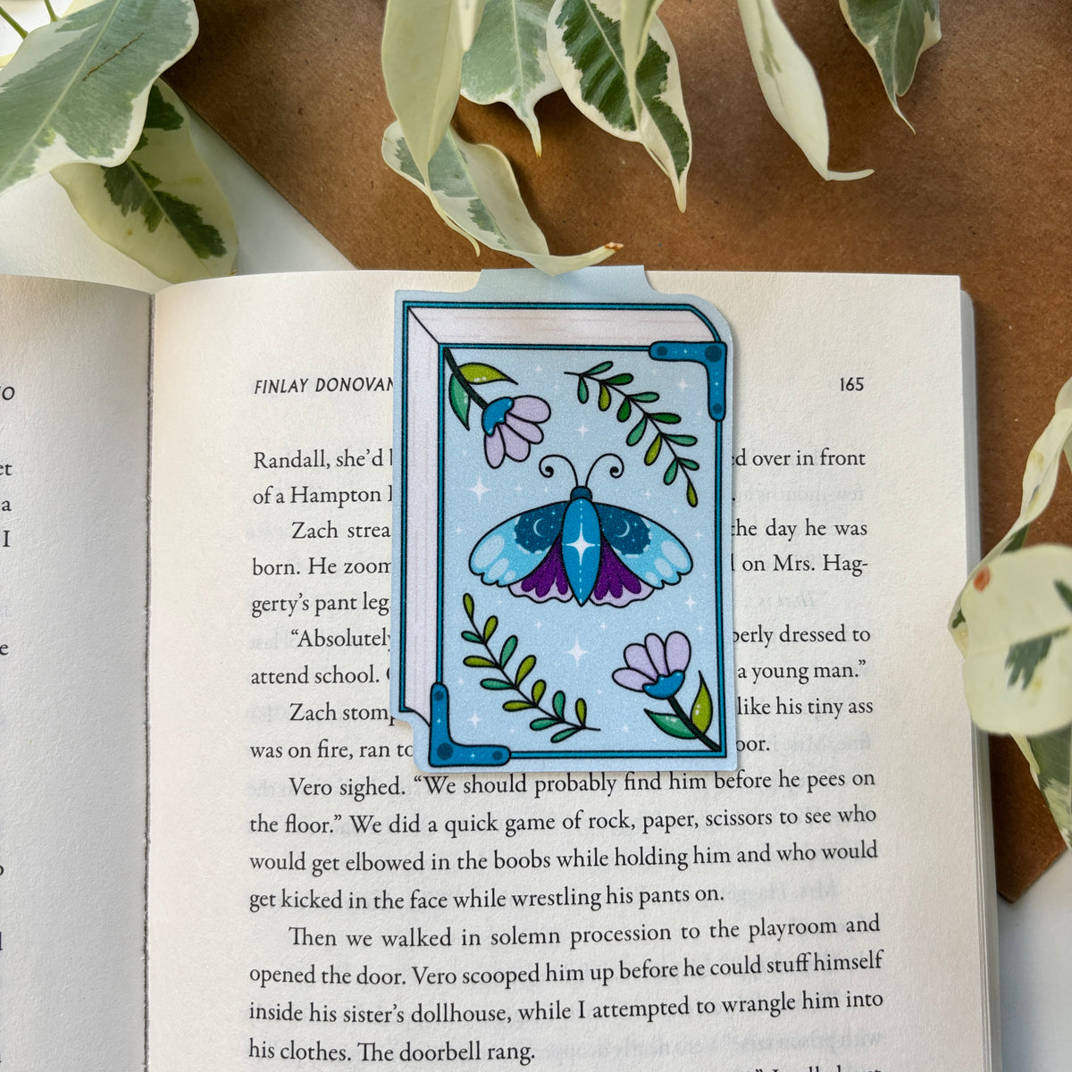 Magical Glitter Magnetic Bookmark