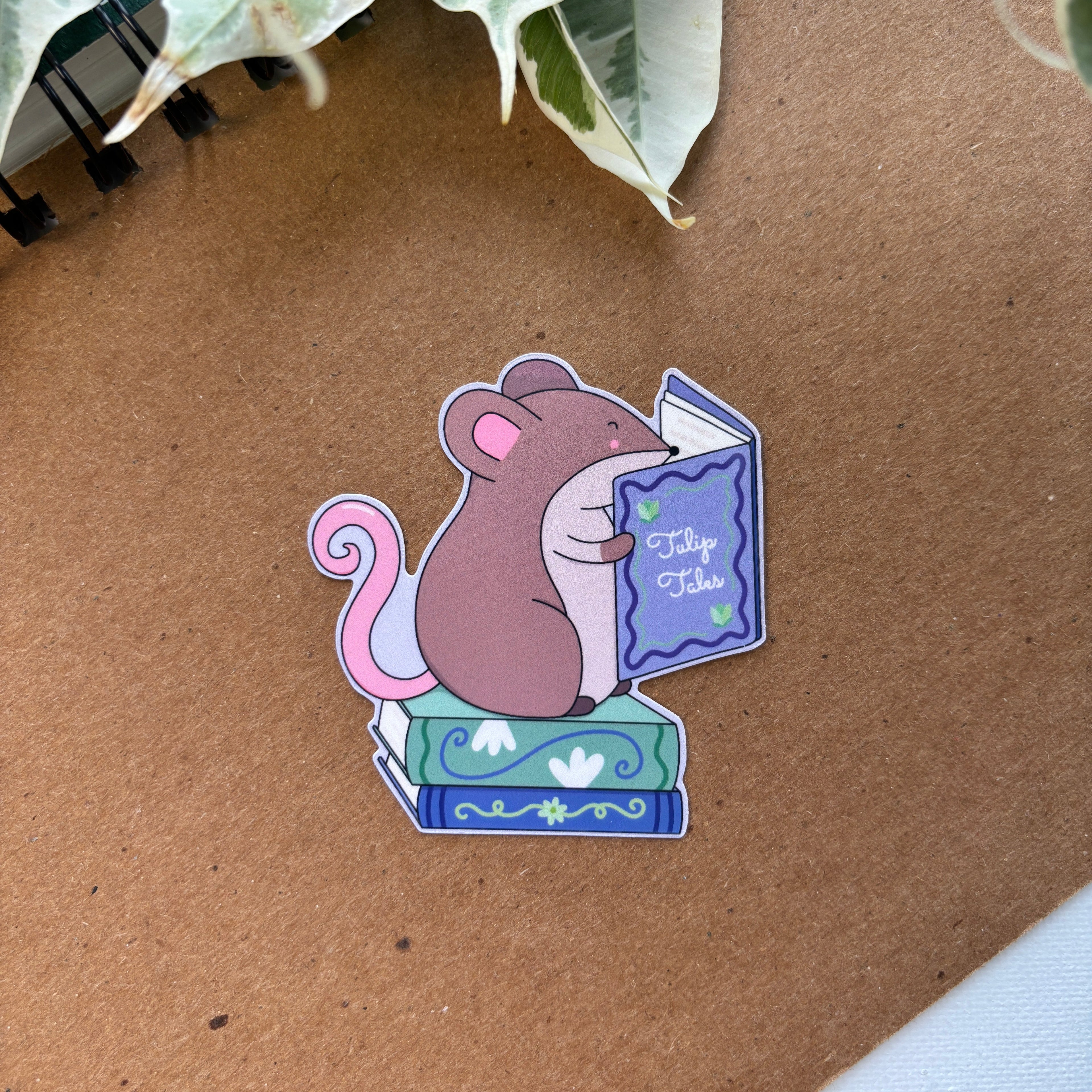 Cozy Mouse Reading