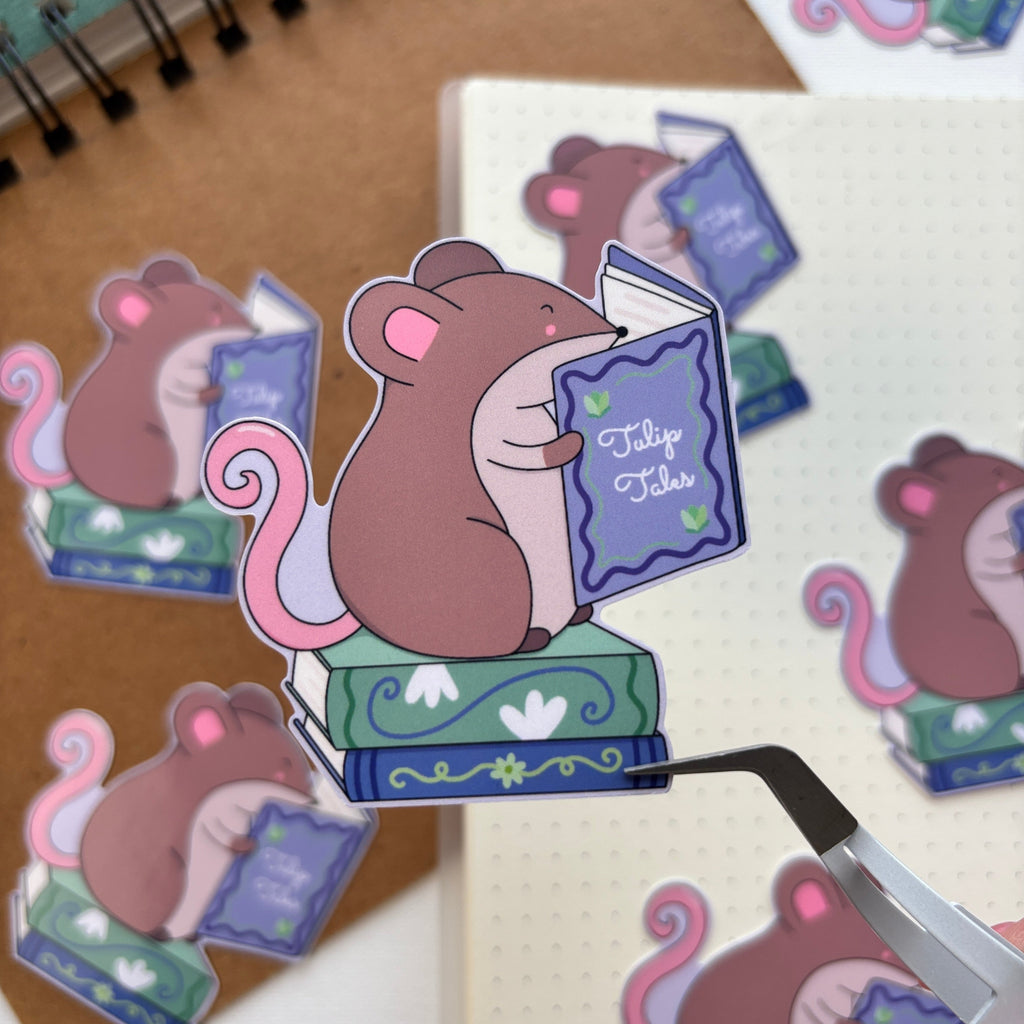Cozy Mouse Reading